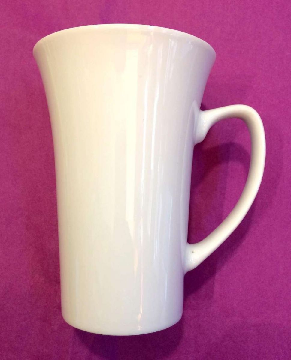 Mug Trianon en porcelaine à personnaliser